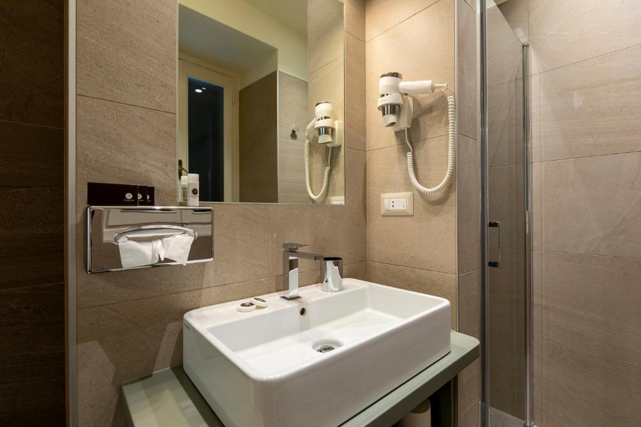Hotel Villa Cipressi, By R Collection Hotels 바레나 외부 사진