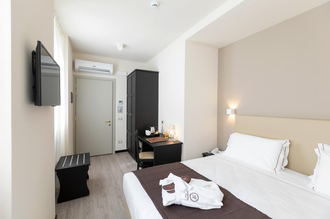 Hotel Villa Cipressi, By R Collection Hotels 바레나 외부 사진